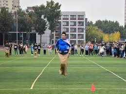 詹姆斯复出一胜难求湖人106-108不敌魔术遭遇三连败东契奇32+7+7