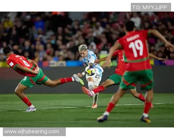 米兰跟迈尼昂续约已达成口头协议，续约2年加一年选择权